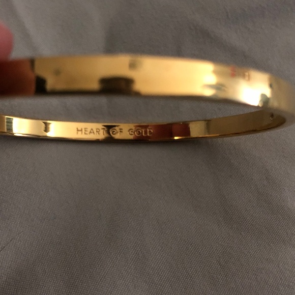 Kate Spade heart of gold bangle - Picture 2 of 3